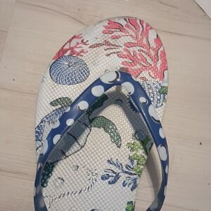 Vera Bradley flipflops